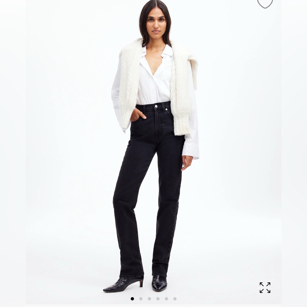 Like NEW! Madewell 90’s straight leg Jean in washes out black size 29